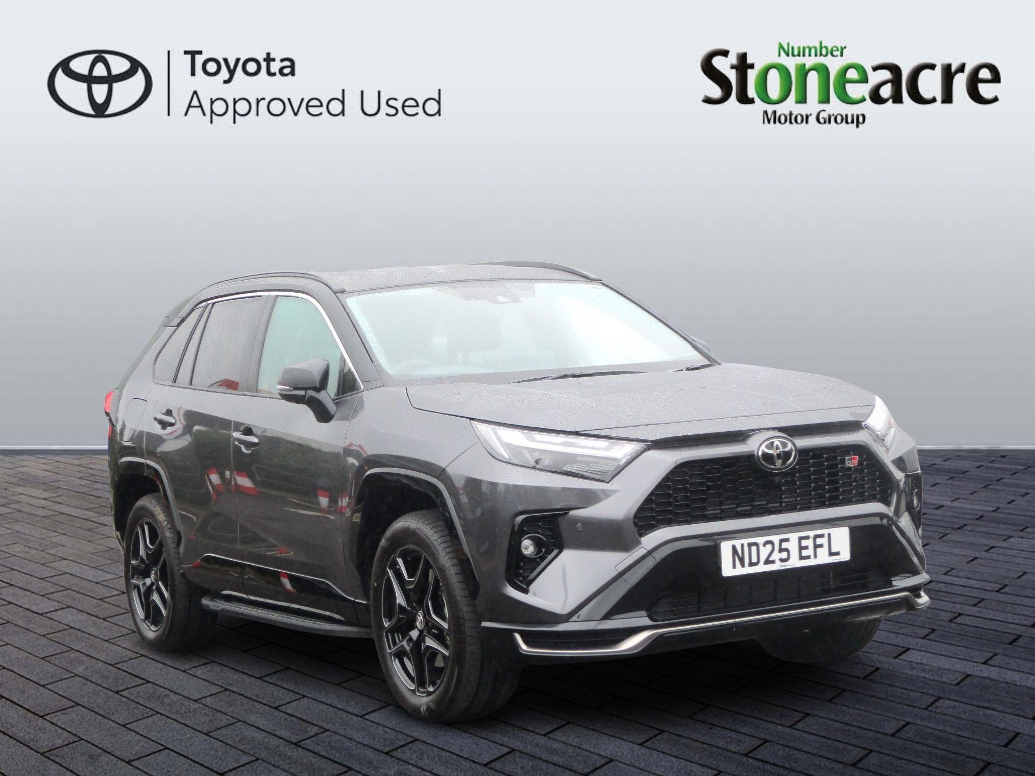 Main listing image - Toyota RAV4