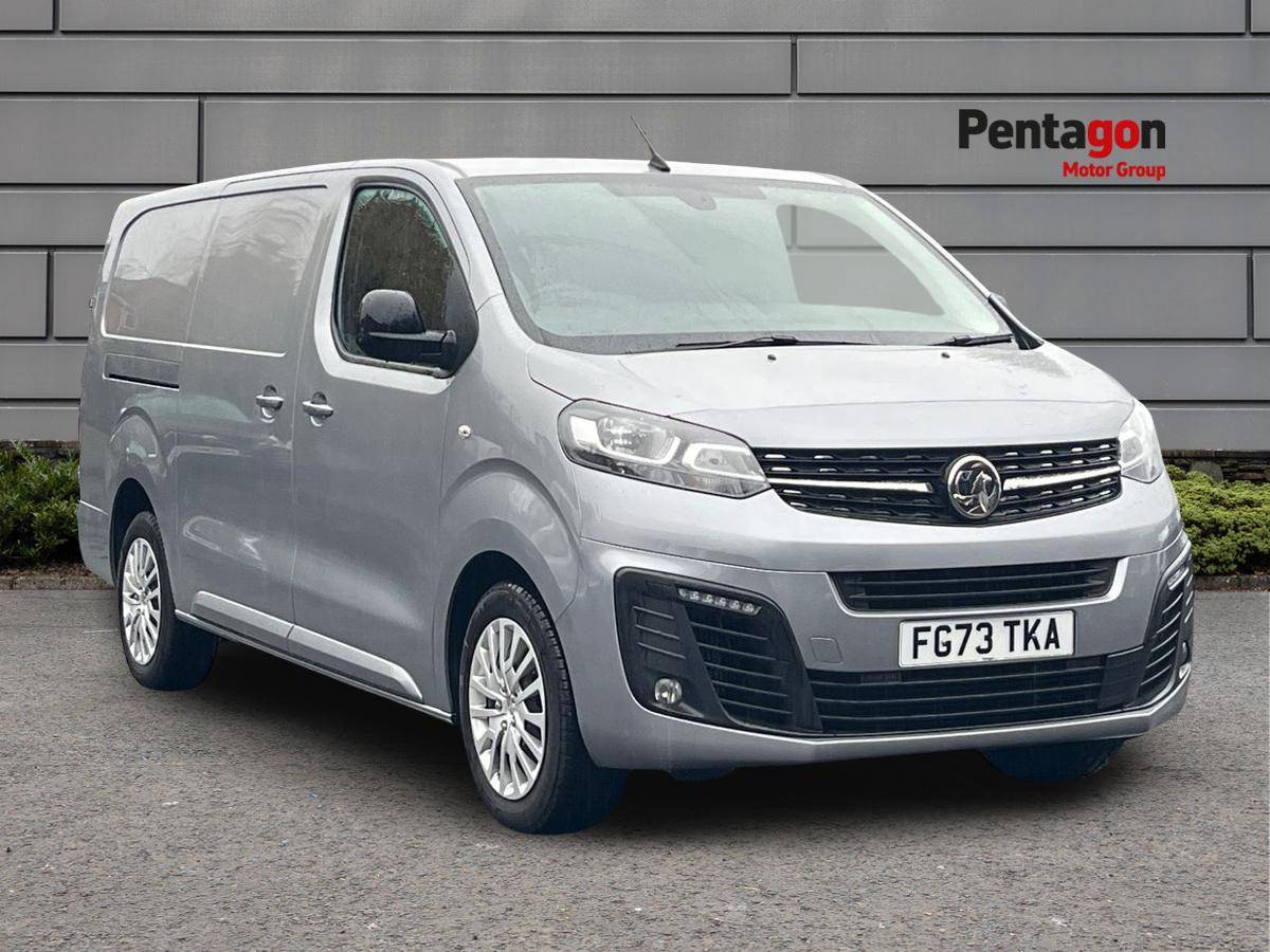 Main listing image - Vauxhall Vivaro