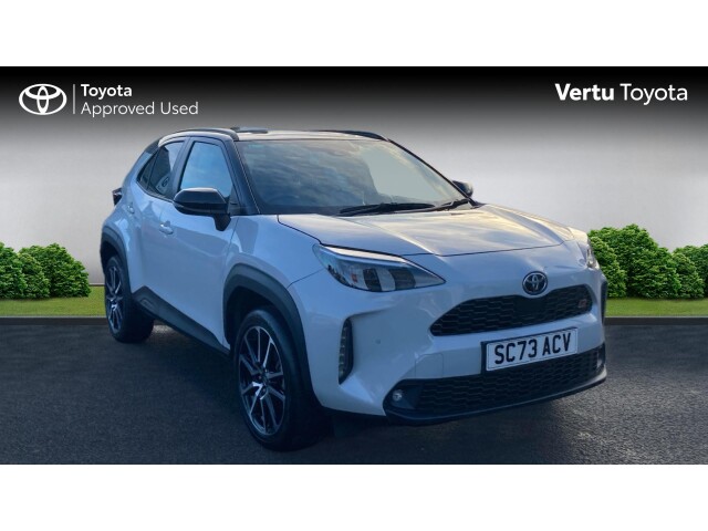 Main listing image - Toyota Yaris Cross