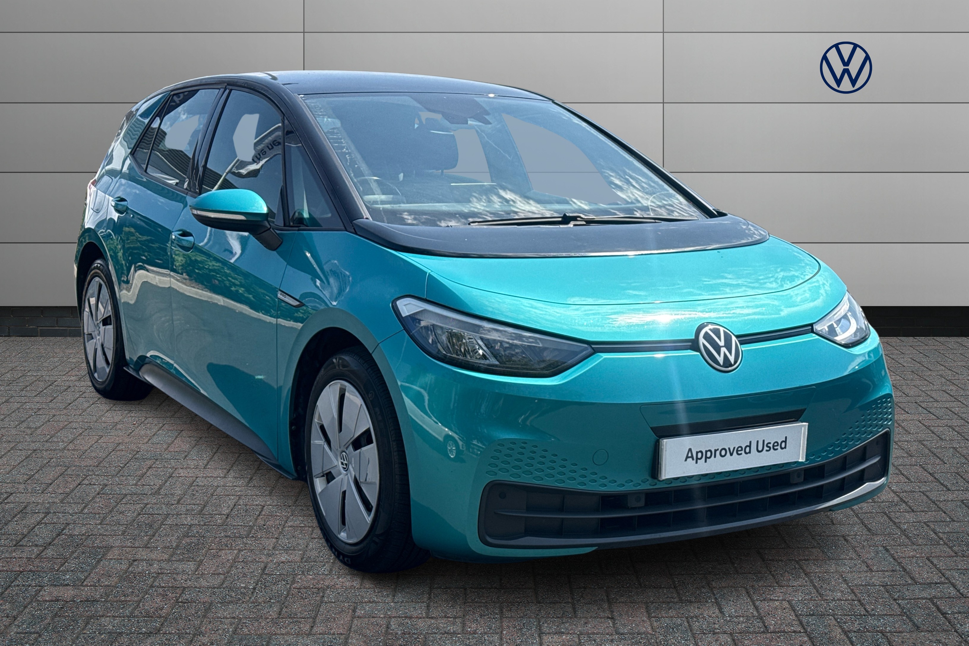 Main listing image - Volkswagen ID.3