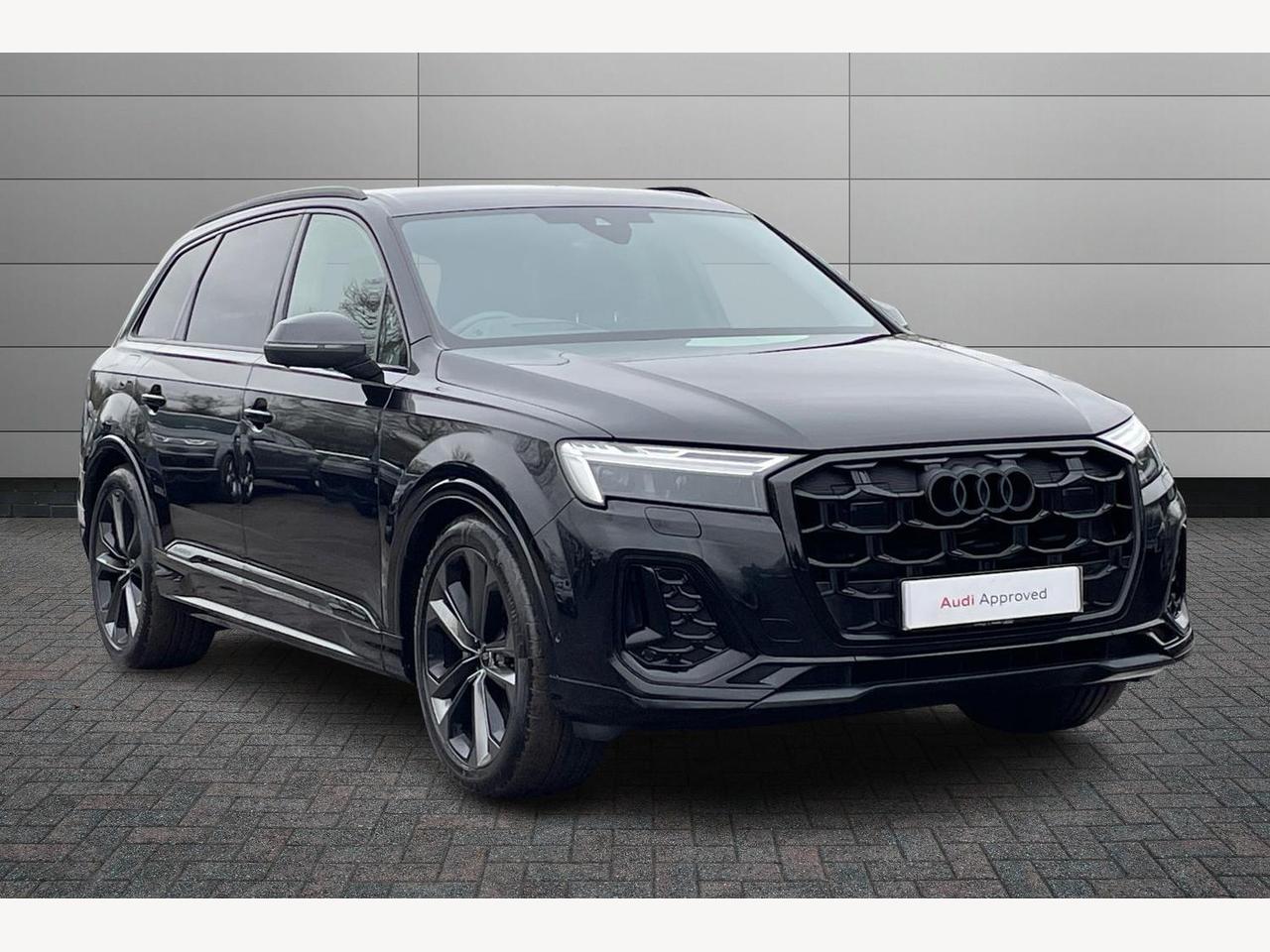 Main listing image - Audi Q7