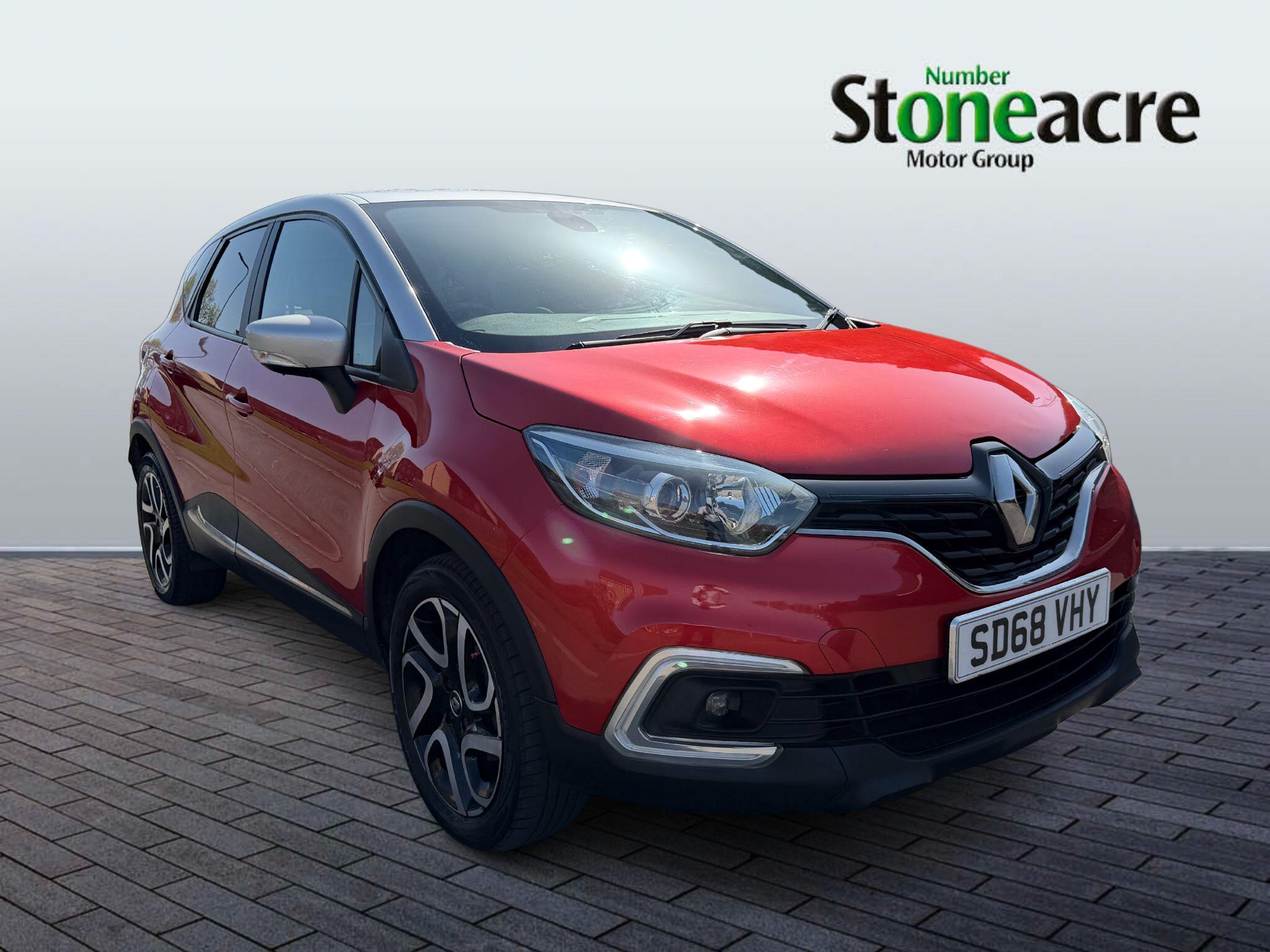 Main listing image - Renault Captur