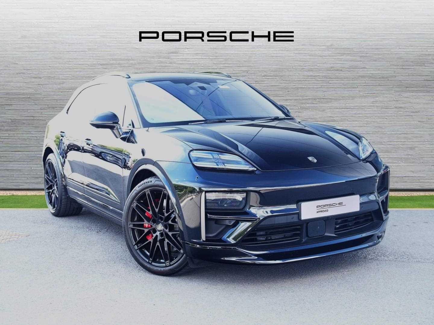 Main listing image - Porsche Macan
