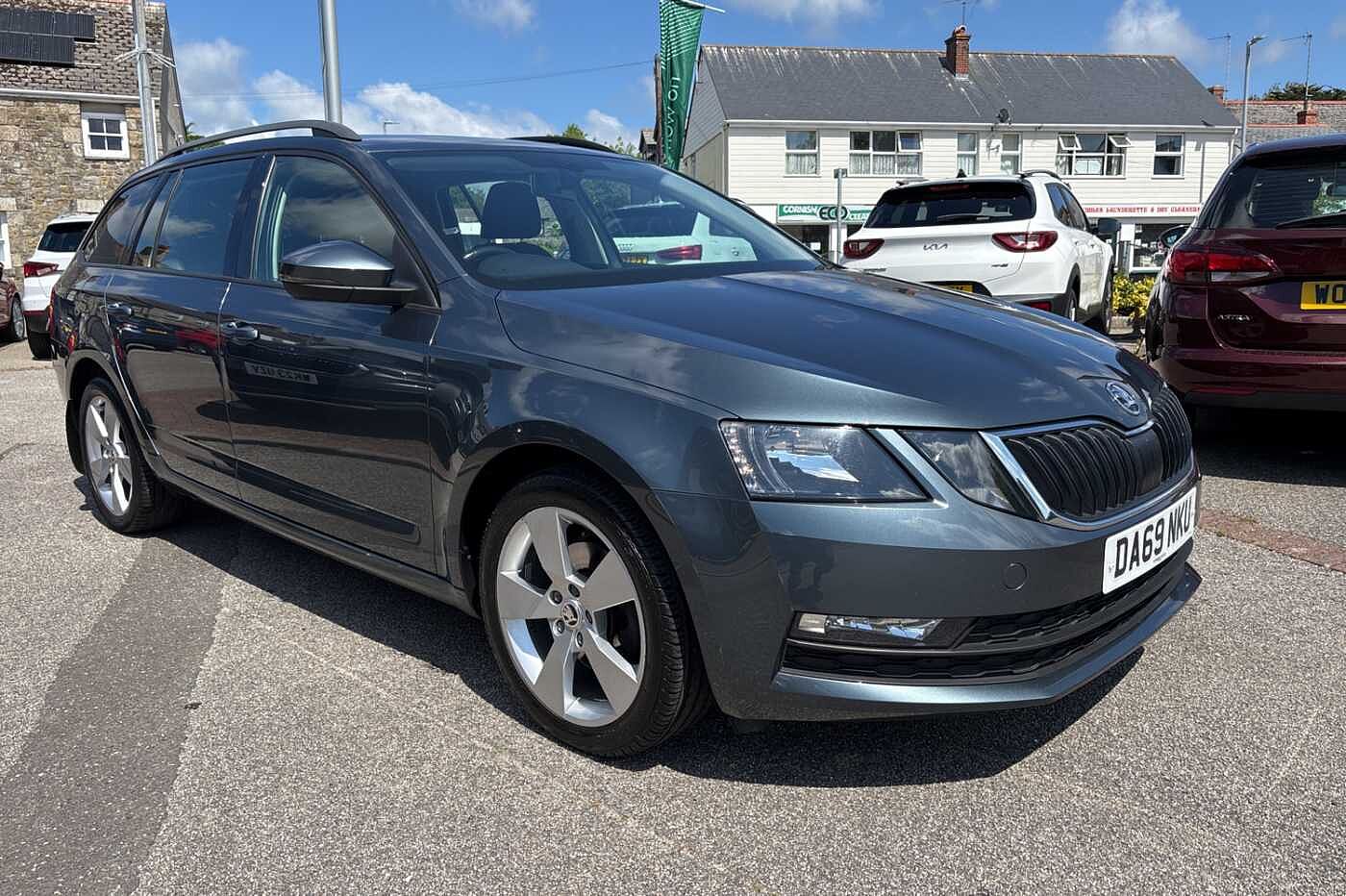 Main listing image - Skoda Octavia