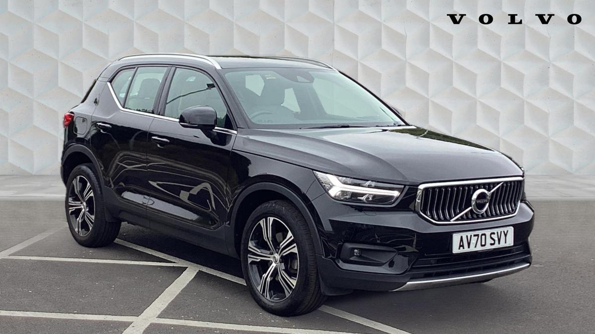 Main listing image - Volvo XC40