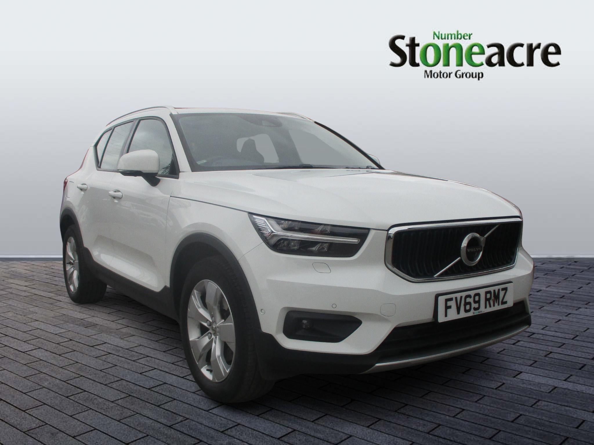 Main listing image - Volvo XC40