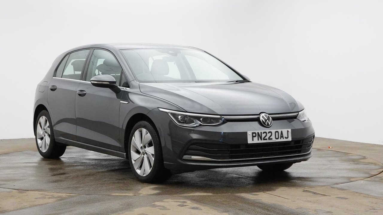 Main listing image - Volkswagen Golf