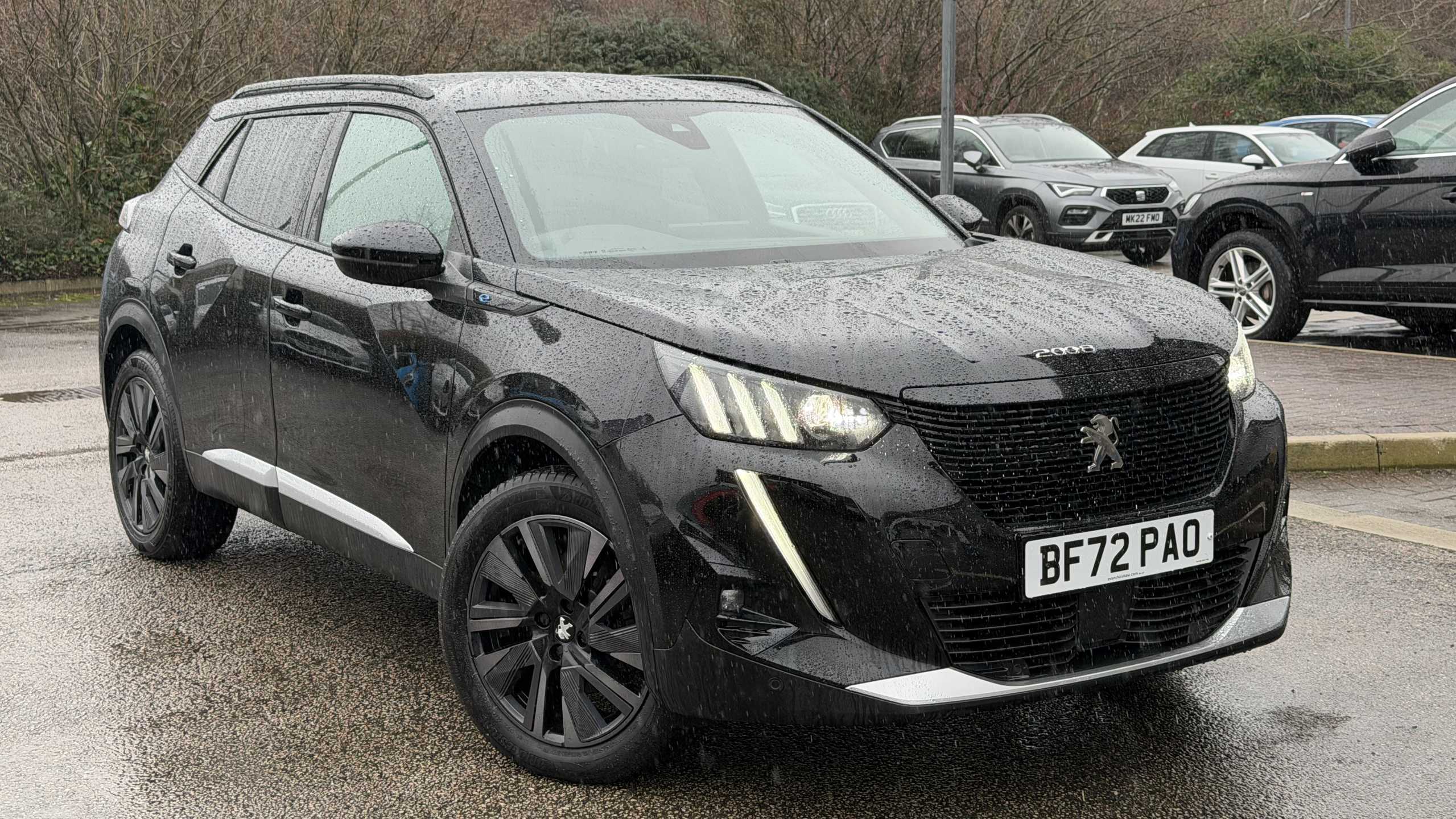 Main listing image - Peugeot e-2008