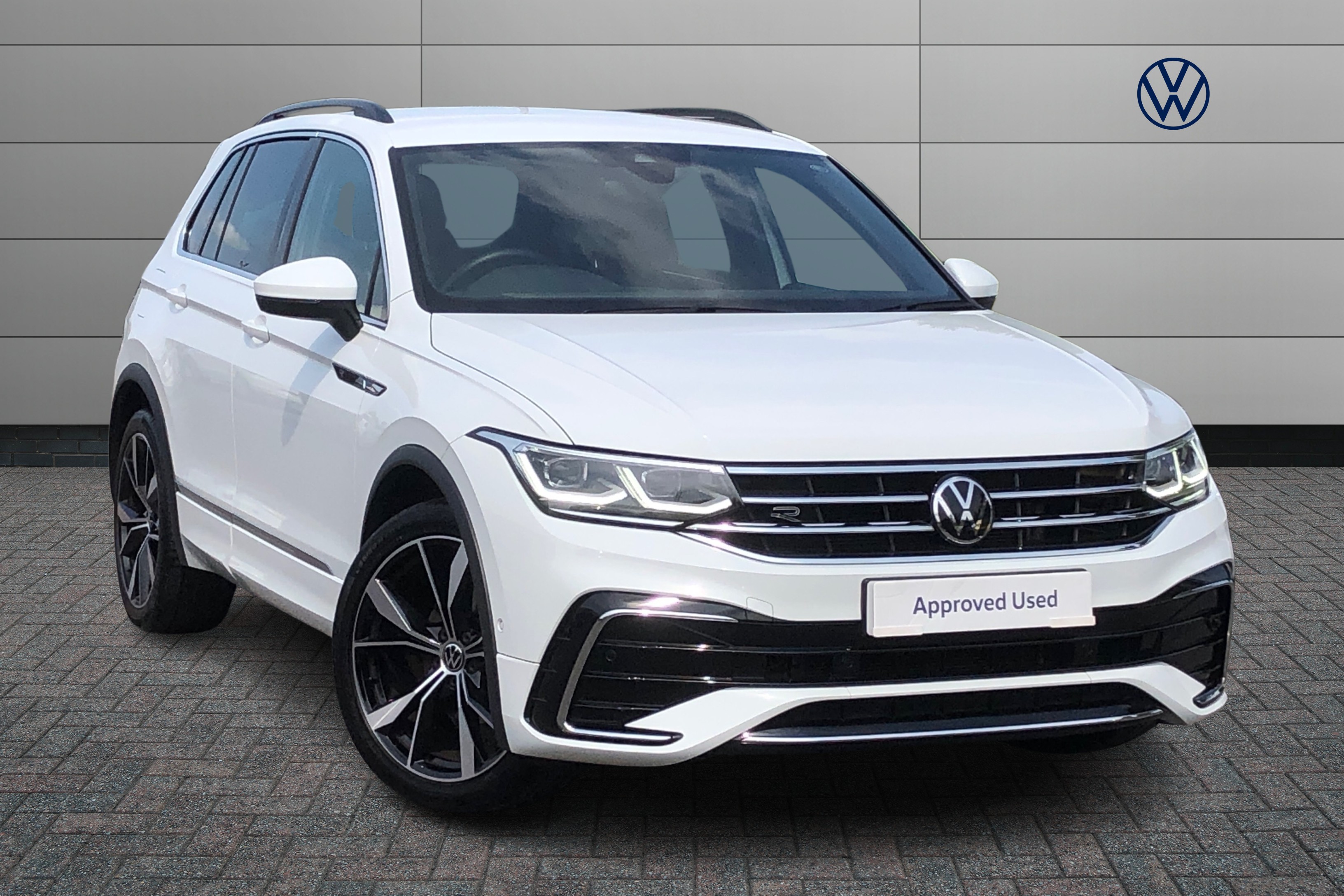 Main listing image - Volkswagen Tiguan