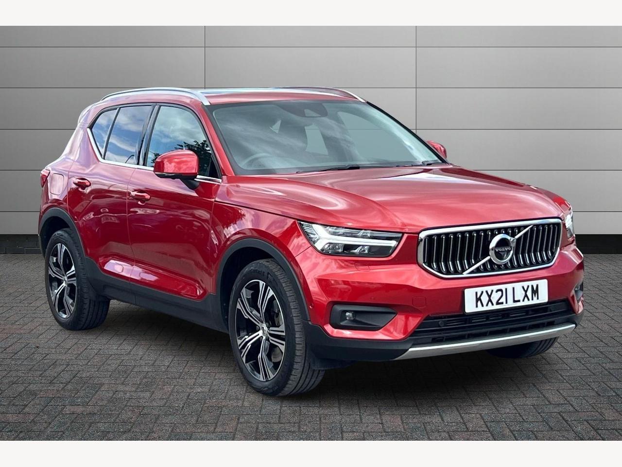 Main listing image - Volvo XC40 Recharge