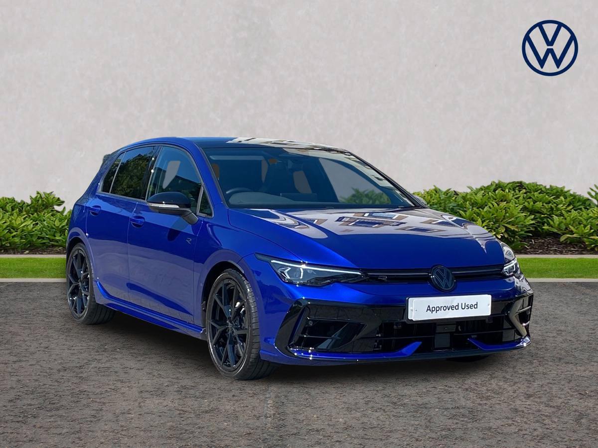 Main listing image - Volkswagen Golf