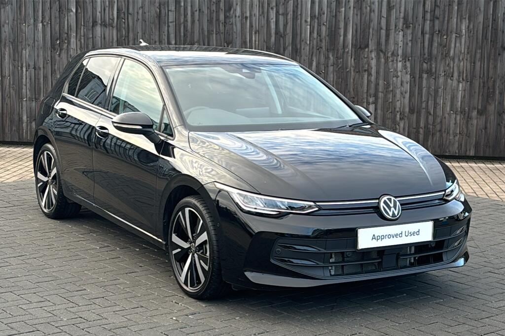Main listing image - Volkswagen Golf