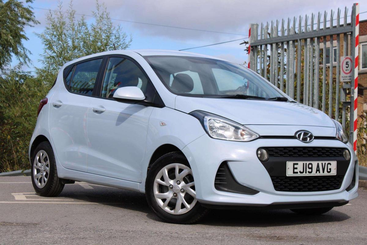 Main listing image - Hyundai i10