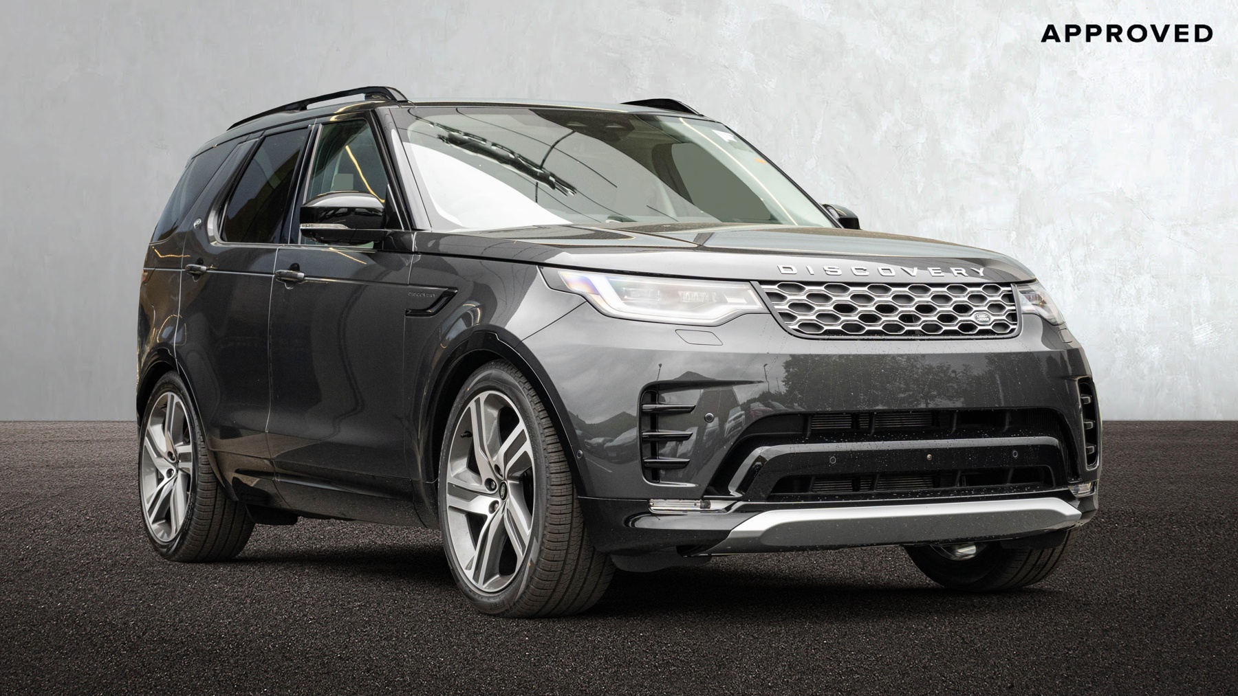 Main listing image - Land Rover Discovery