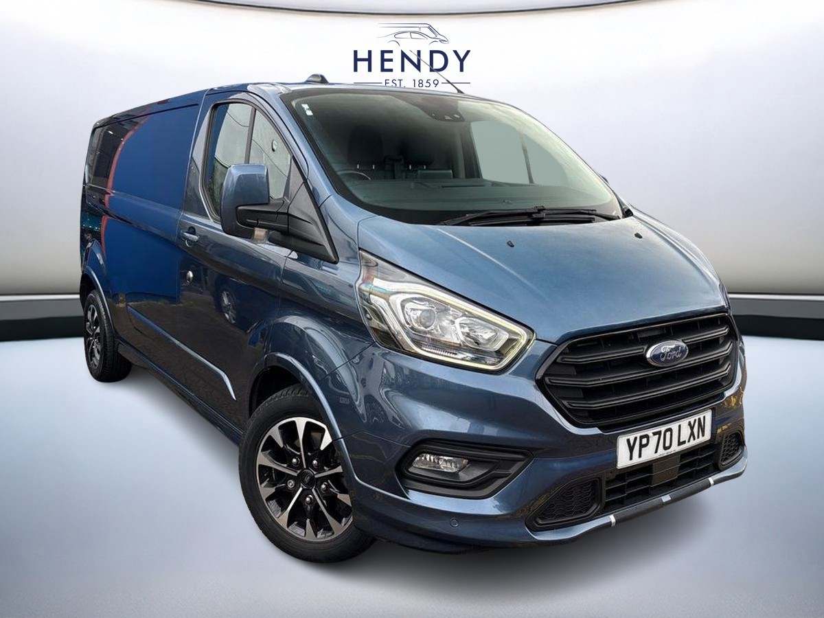 Main listing image - Ford Transit Custom