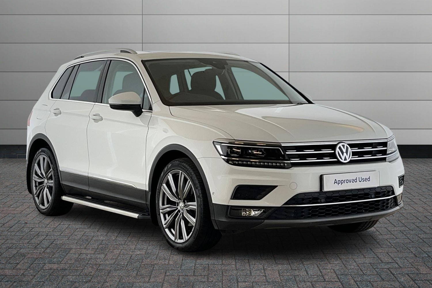 Main listing image - Volkswagen Tiguan