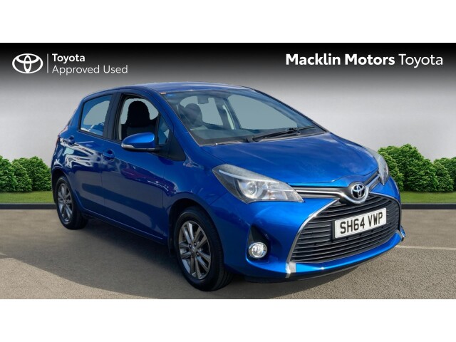 Main listing image - Toyota Yaris