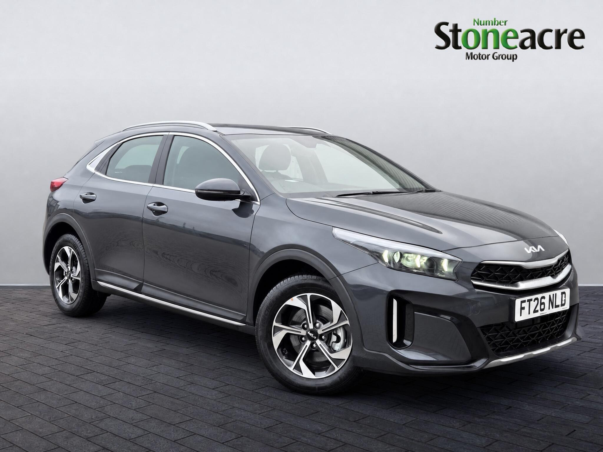 Main listing image - Kia XCeed