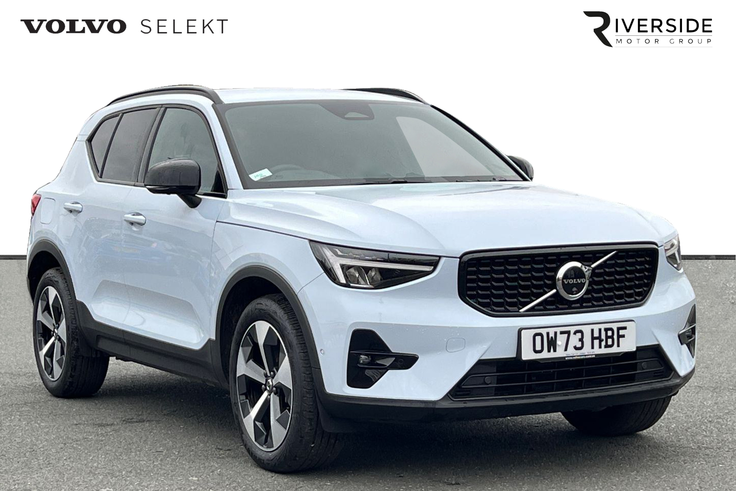 Main listing image - Volvo XC40