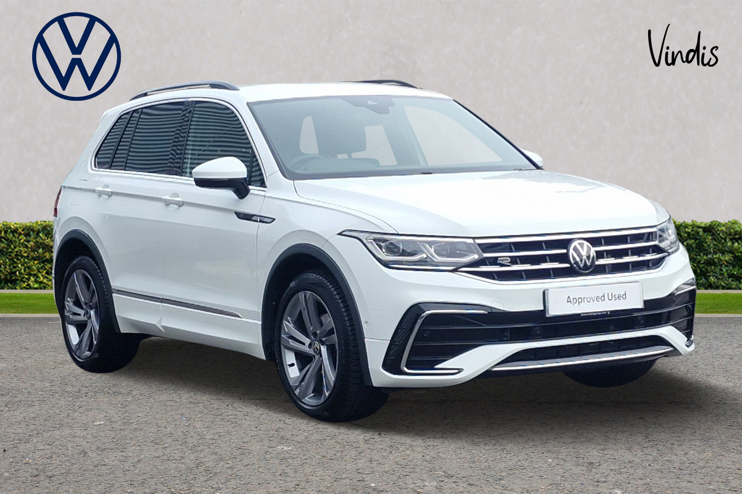 Main listing image - Volkswagen Tiguan