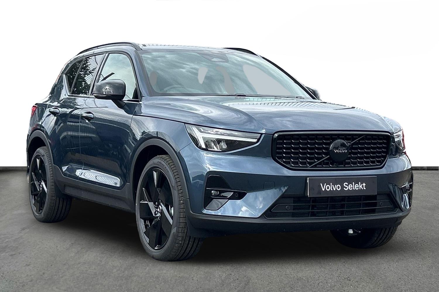 Main listing image - Volvo XC40
