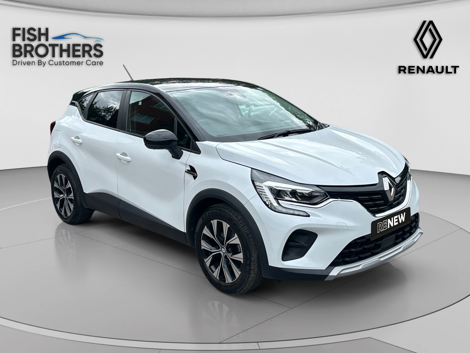 Main listing image - Renault Captur