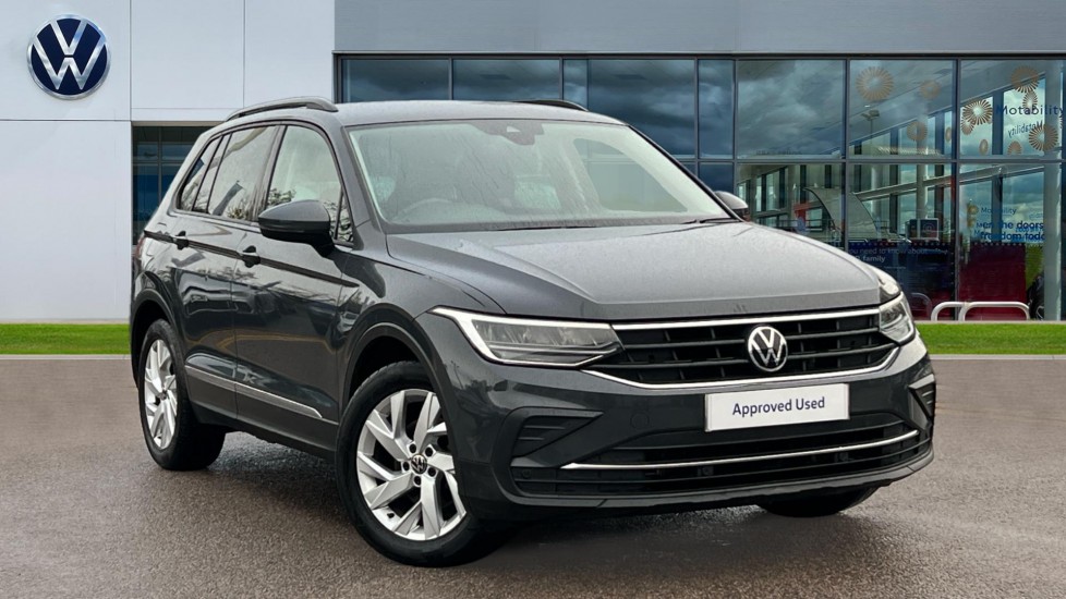 Main listing image - Volkswagen Tiguan