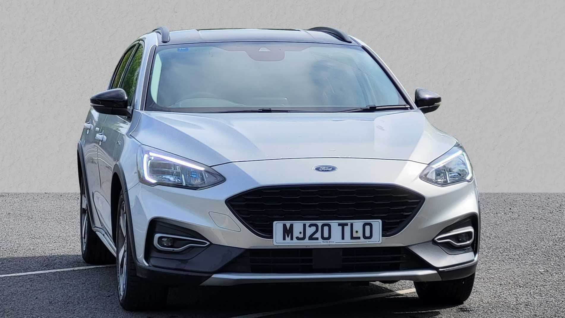Main listing image - Ford Focus Active