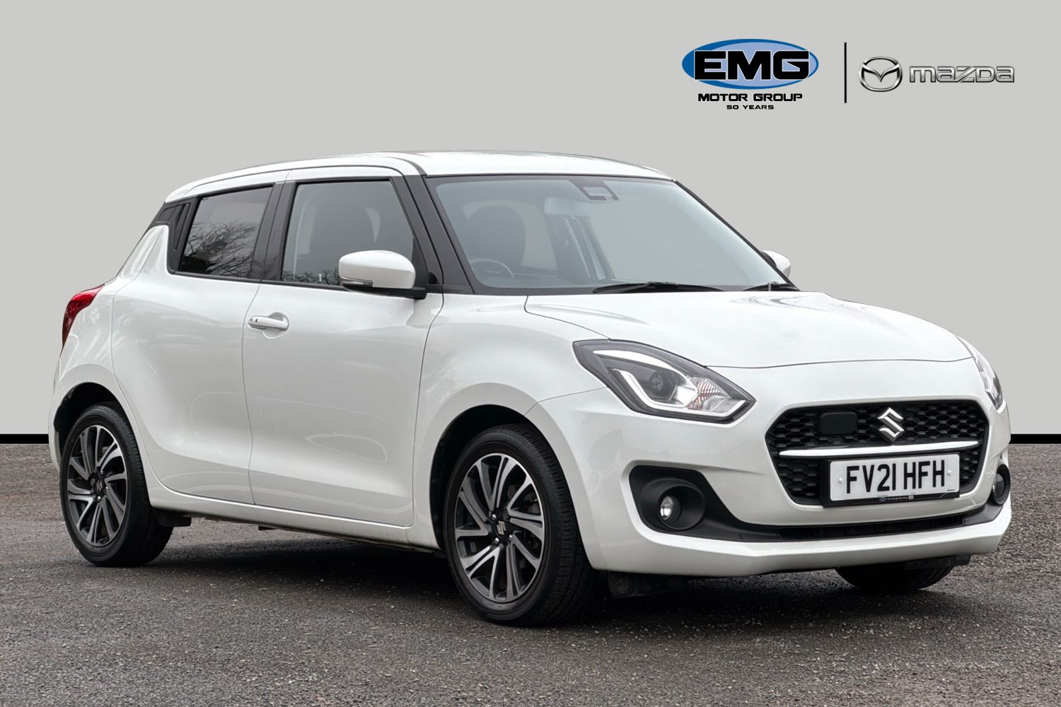 Main listing image - Suzuki Swift