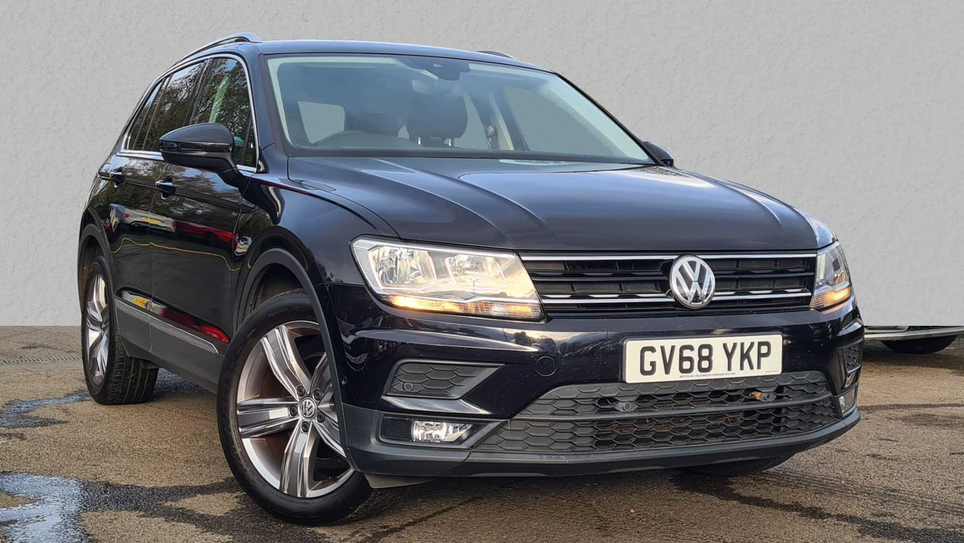 Main listing image - Volkswagen Tiguan