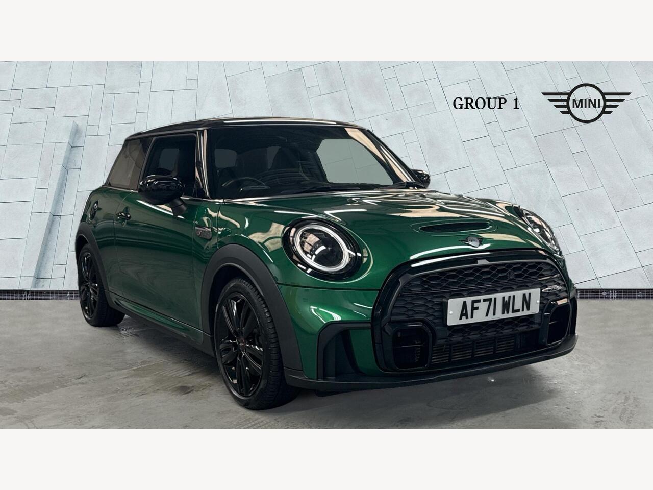Main listing image - MINI Hatchback