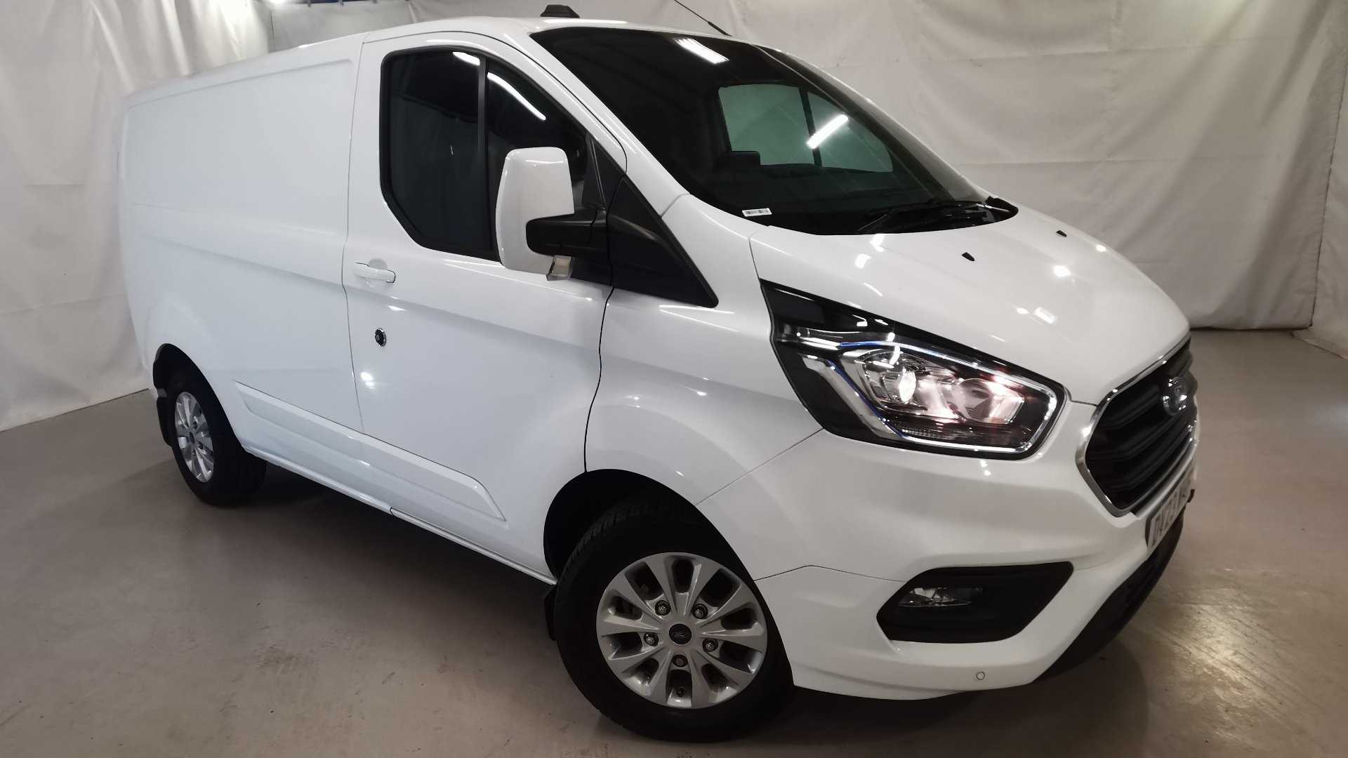 Main listing image - Ford Transit Custom