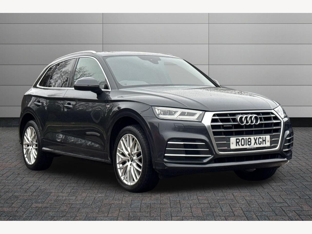 Main listing image - Audi Q5