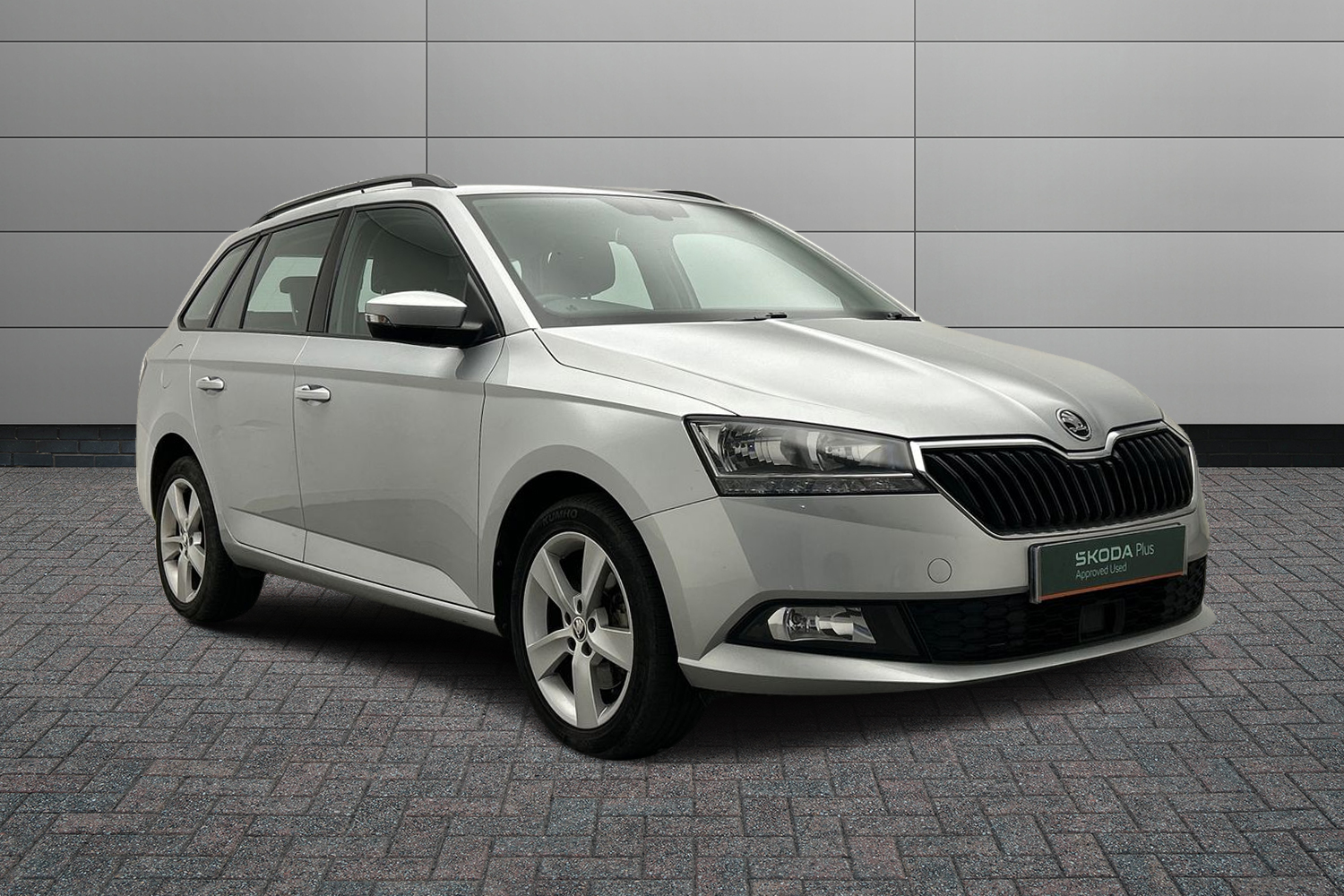 Main listing image - Skoda Fabia Estate