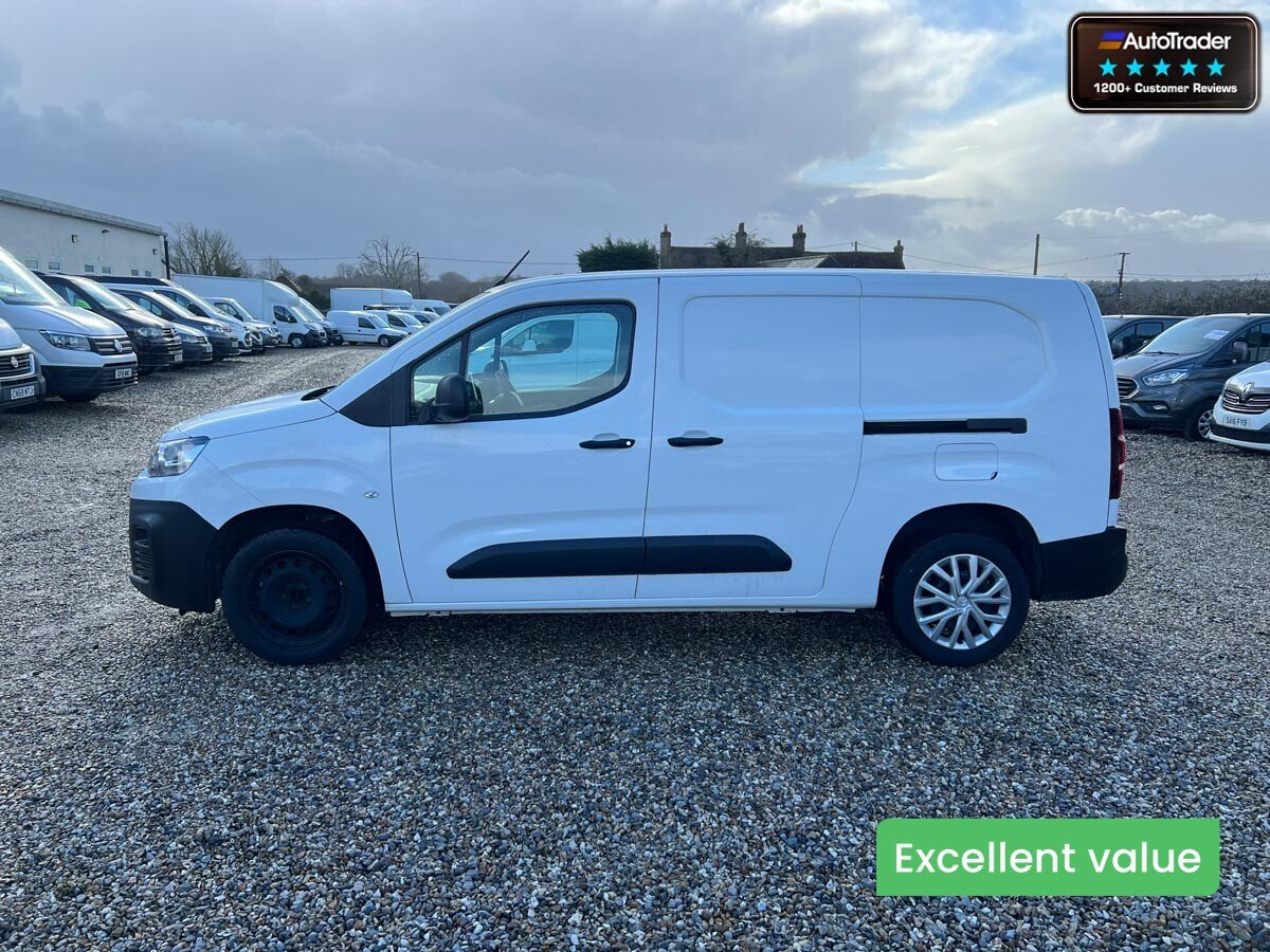 Main listing image - Citroen Berlingo Van