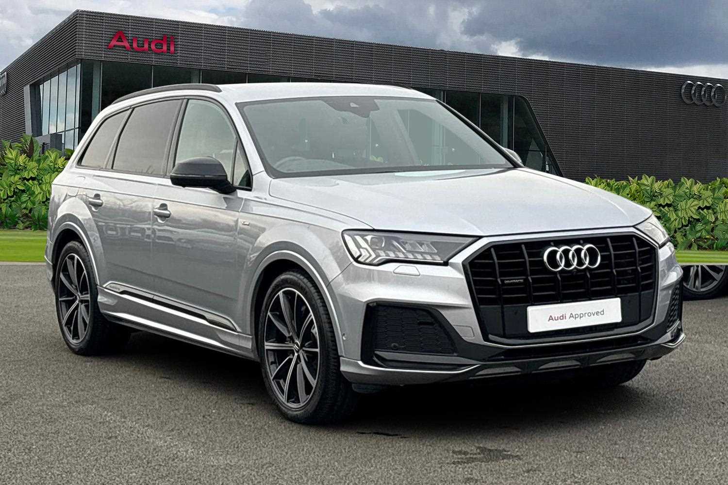 Main listing image - Audi Q7