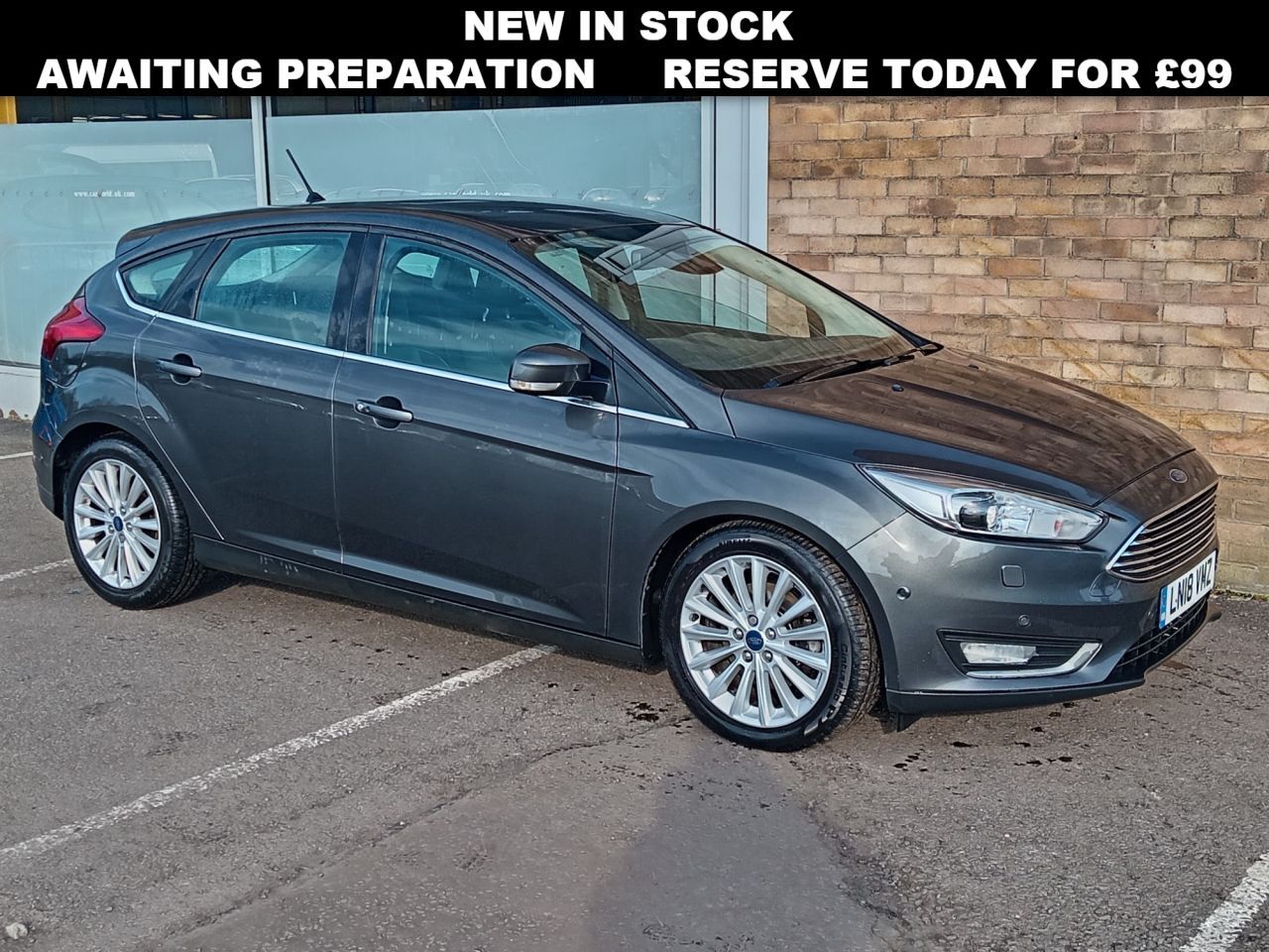 Main listing image - Ford Focus