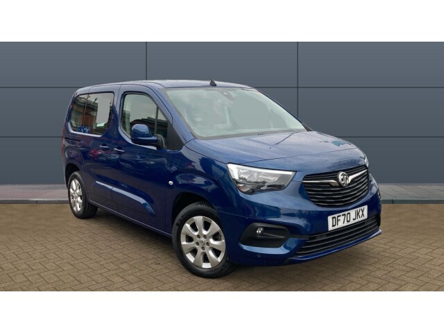 Main listing image - Vauxhall Combo Life