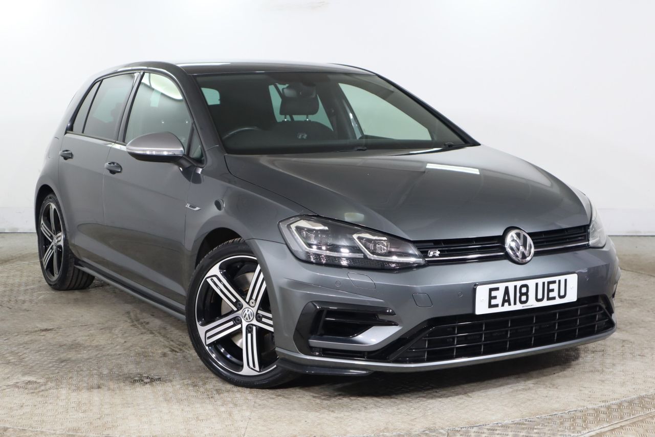 Main listing image - Volkswagen Golf R