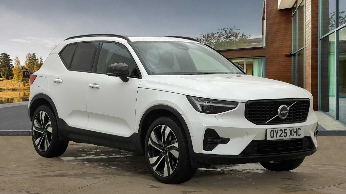 Main listing image - Volvo XC40