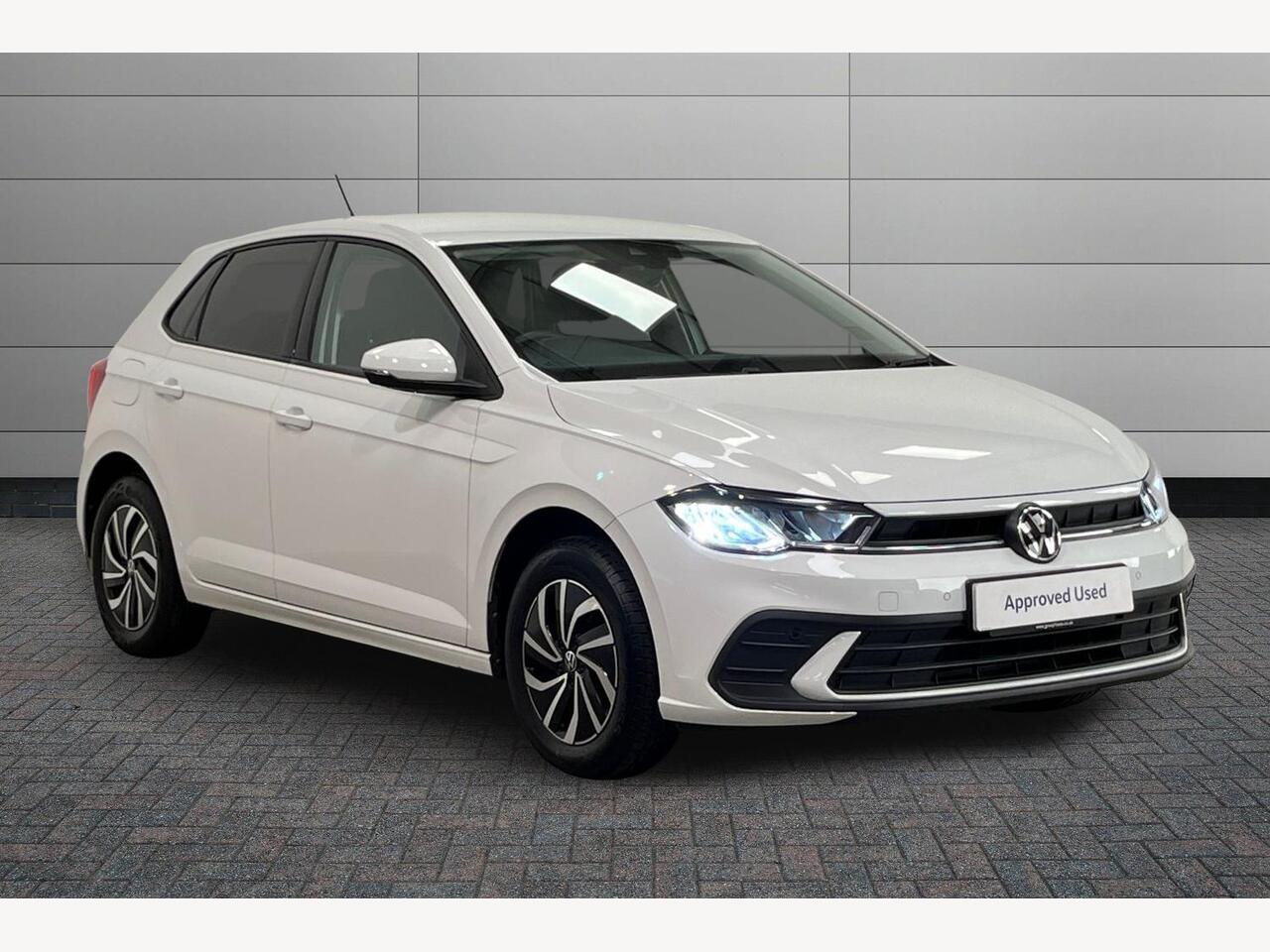 Main listing image - Volkswagen Polo