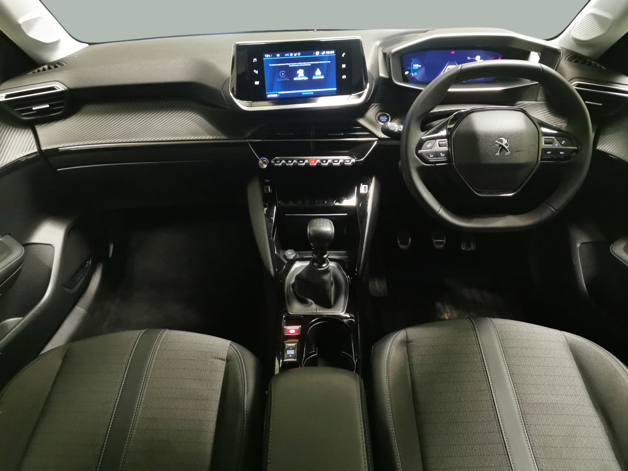 Main listing image - Peugeot 208