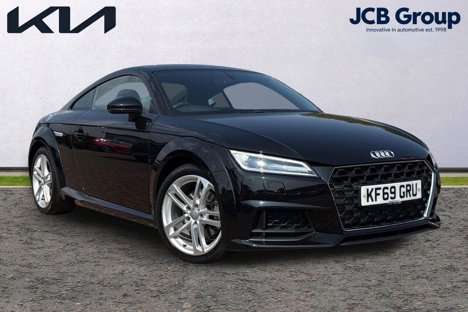Main listing image - Audi TT