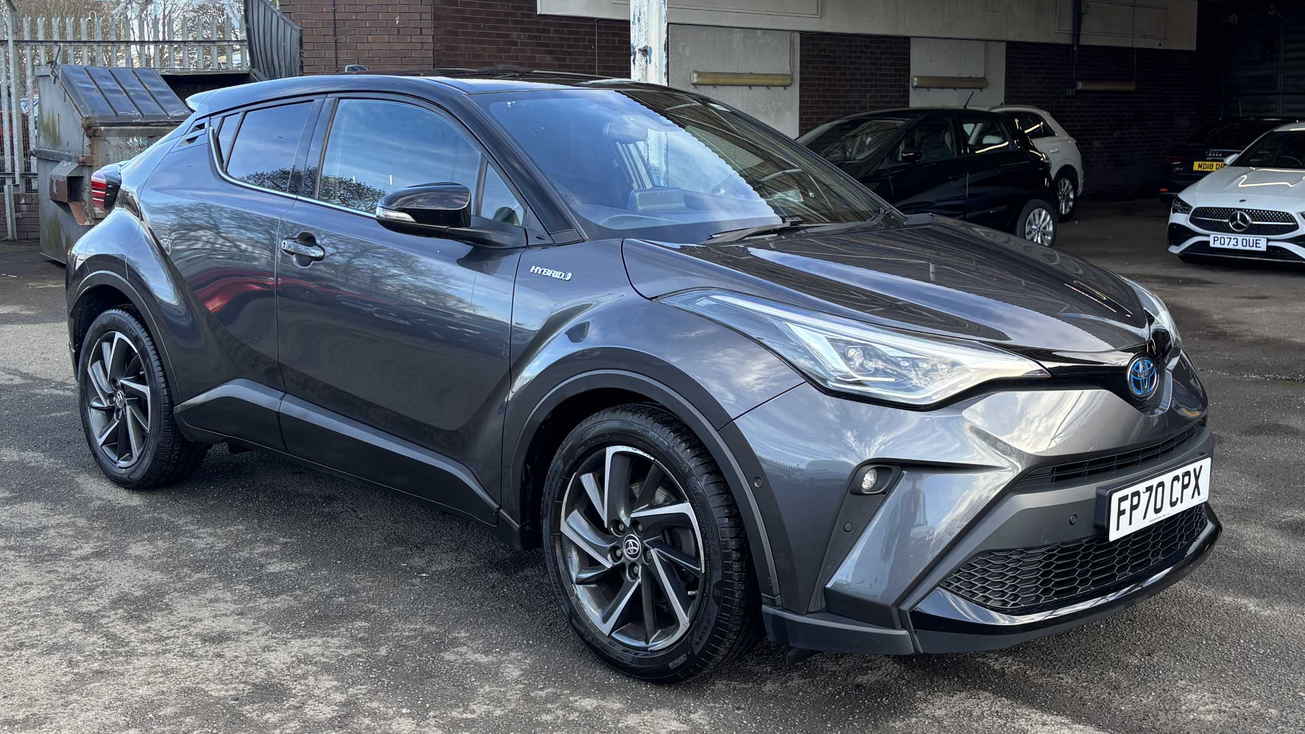 Main listing image - Toyota C-HR