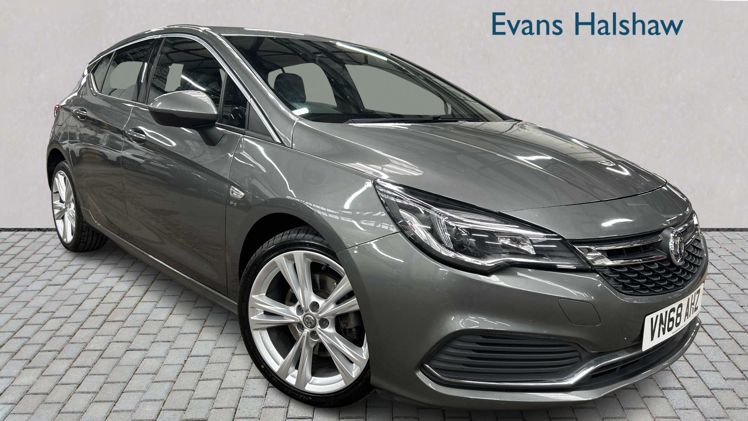 Main listing image - Vauxhall Astra