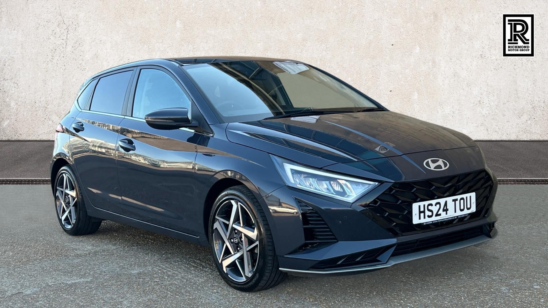 Main listing image - Hyundai i20