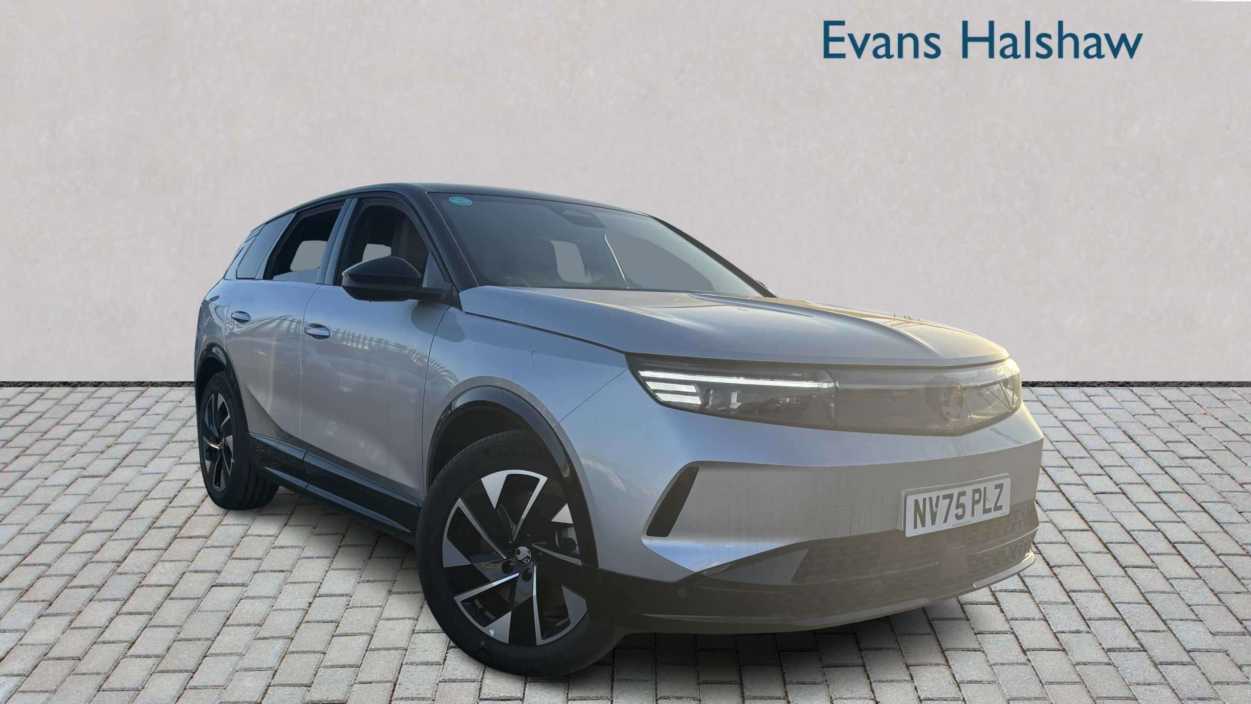 Main listing image - Vauxhall Grandland