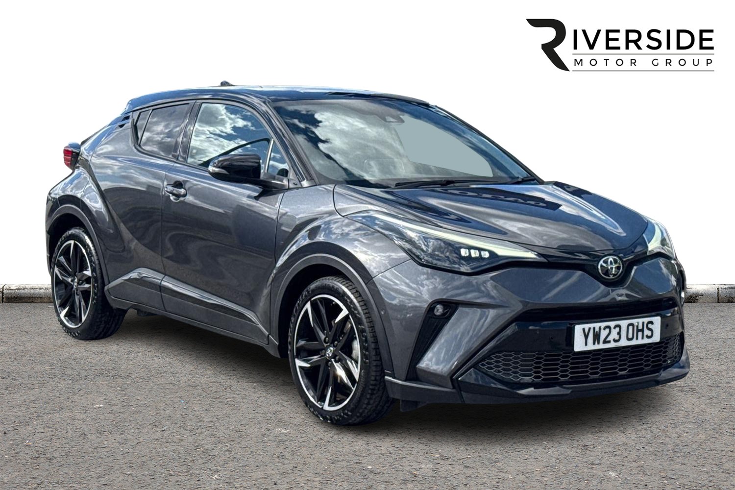Main listing image - Toyota C-HR
