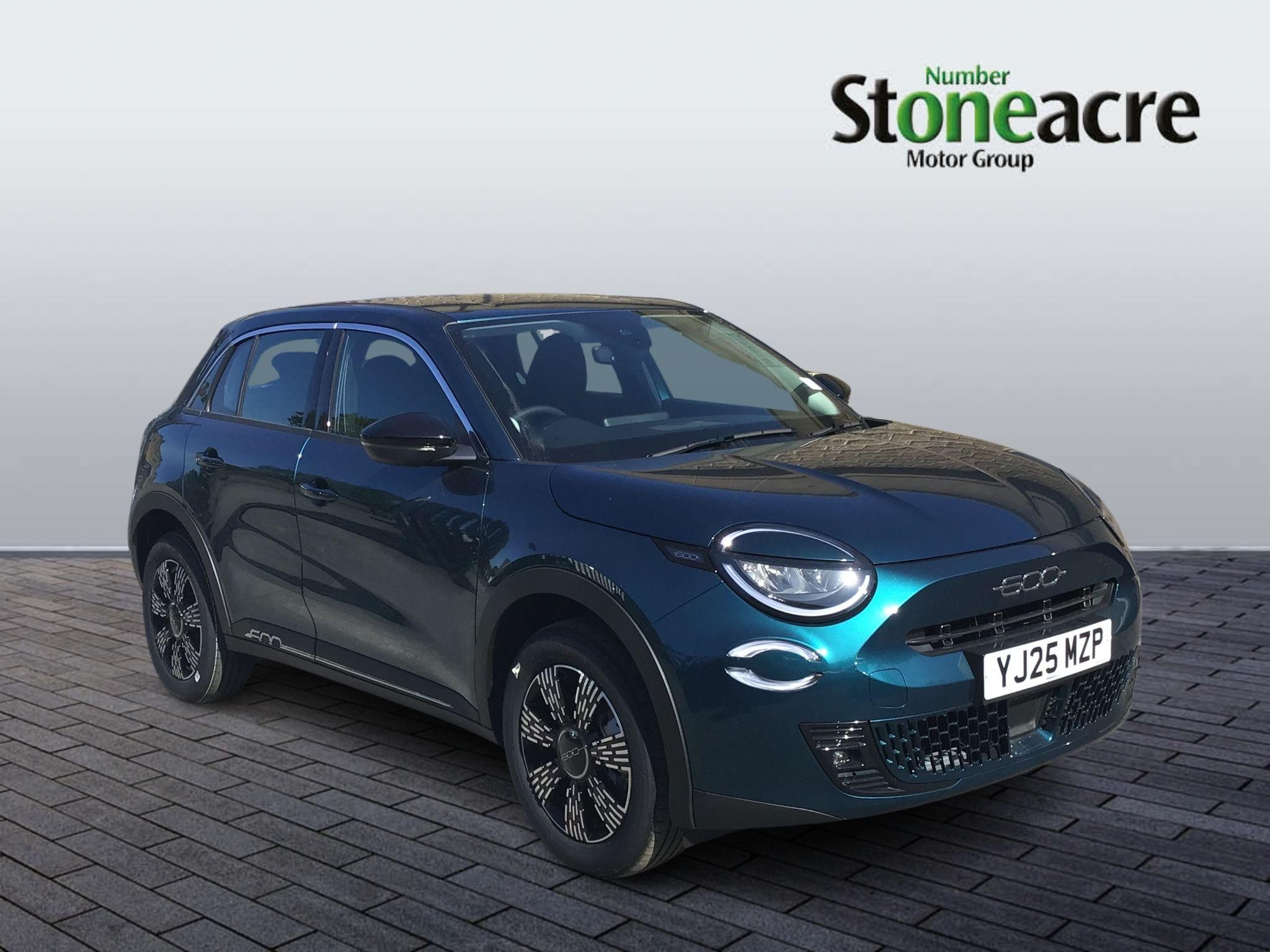 Main listing image - Fiat 600