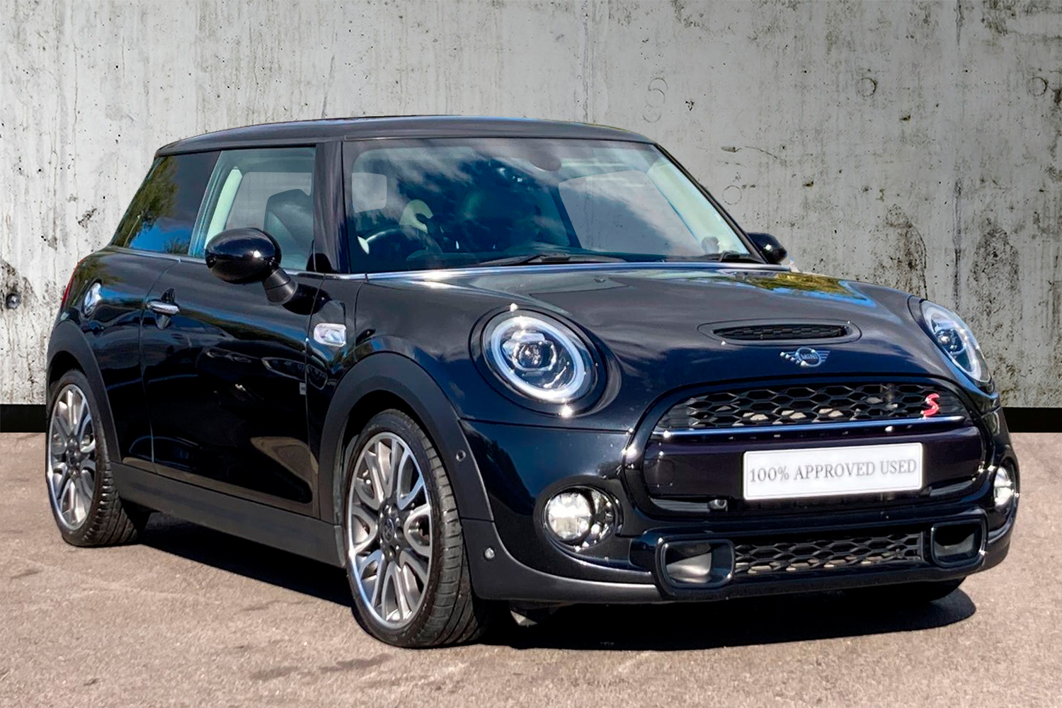 Main listing image - MINI Hatchback